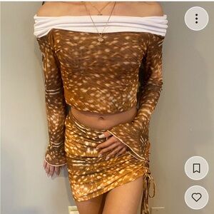 o mighty deer set mini skirt off shoulder top
